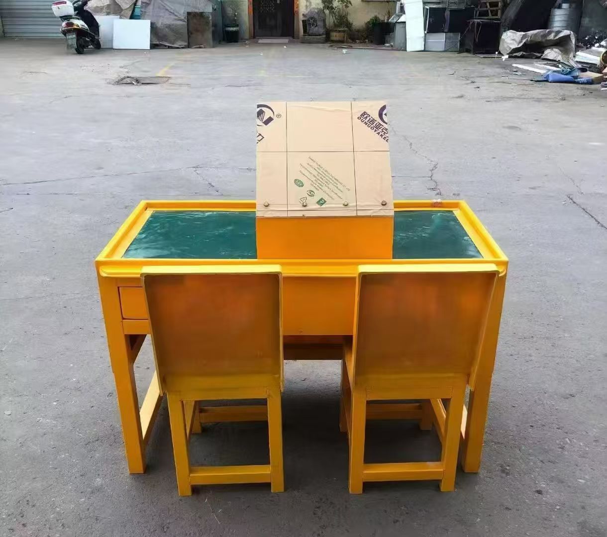 镇坪防静电导通桌井下煤矿火工品发放桌：危险品流转的安全守护者